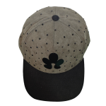 gorraverde_piedras_frente2