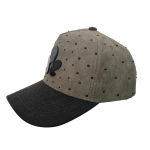 gorraverde_piedras_frente2